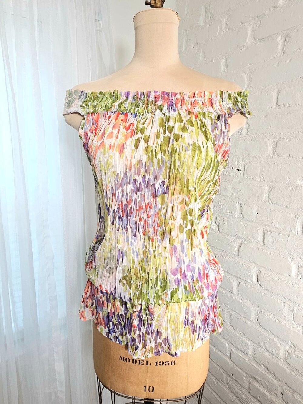 Be Fun Off Shoulder Smocked Blouse Multicolor Print Top Size L